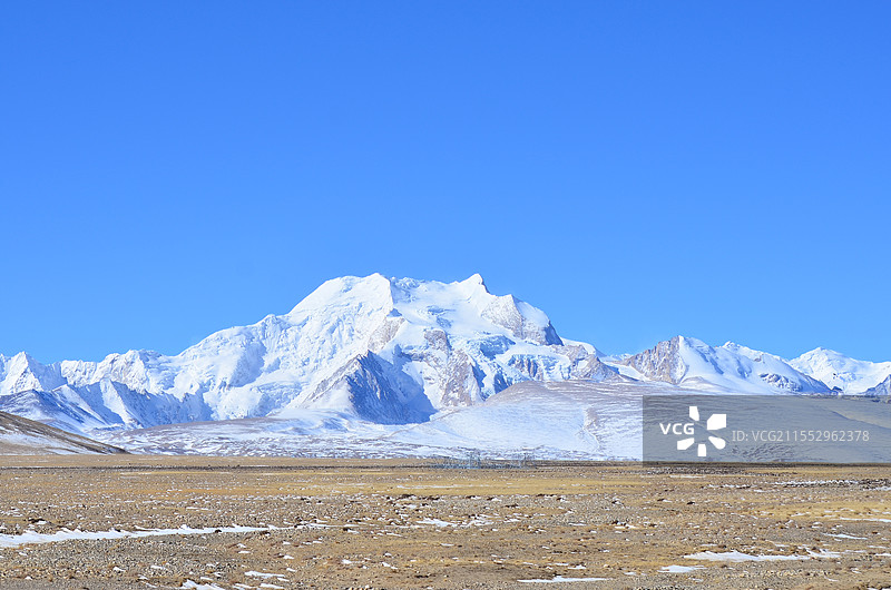 岗彭庆峰图片素材