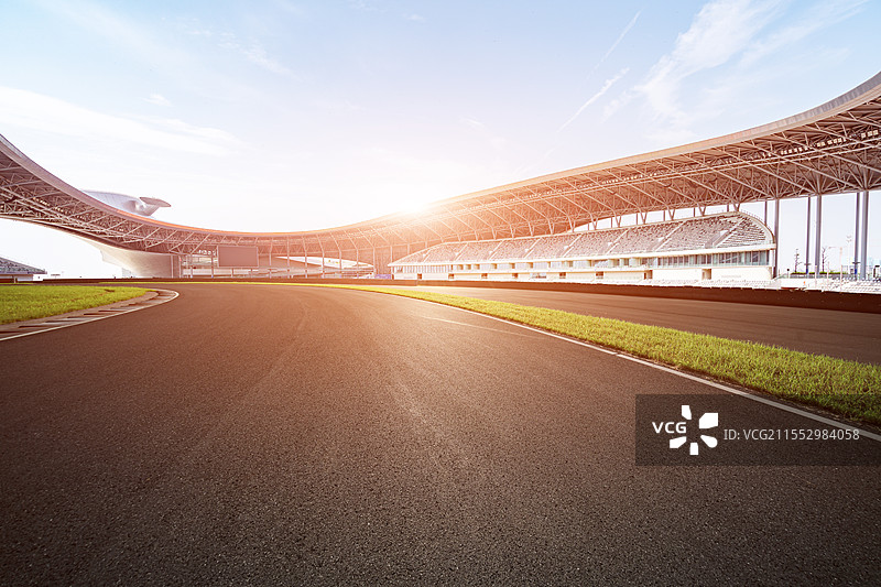 F1赛车道与看台，上海图片素材