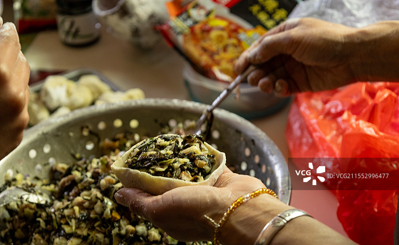平潭特色小吃咸时（时来运转 ）制作过程图片素材