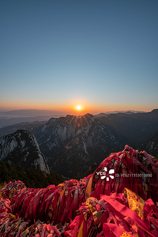金锁关日出——华山金锁关日出图片素材