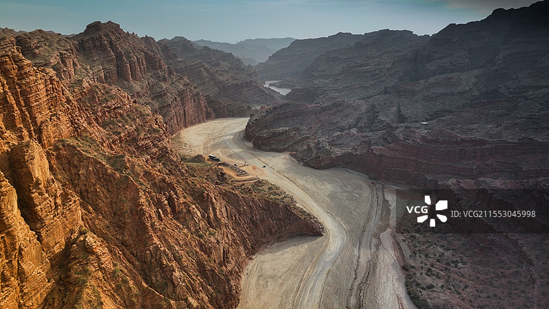 新疆（南疆）自然风光&壮丽的温宿大峡谷图片素材