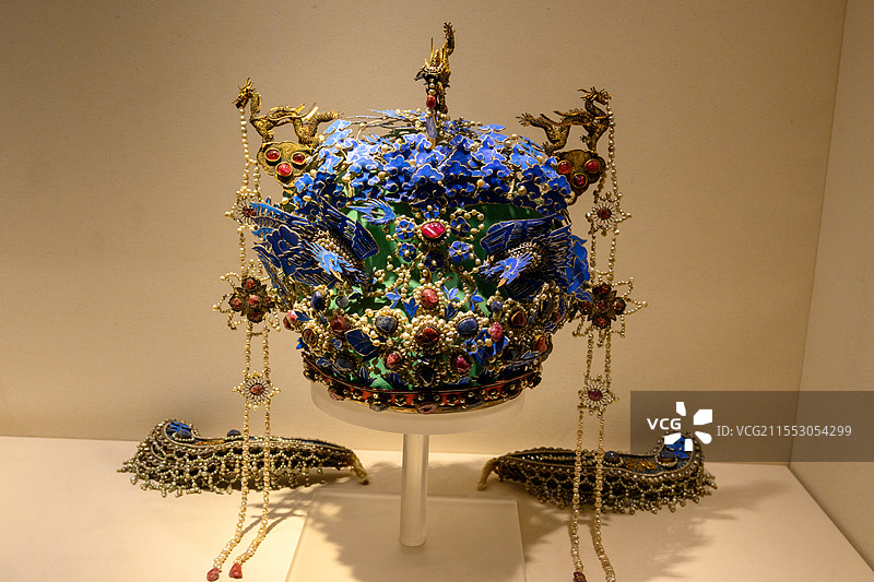 明代凤冠博物馆文物图片素材