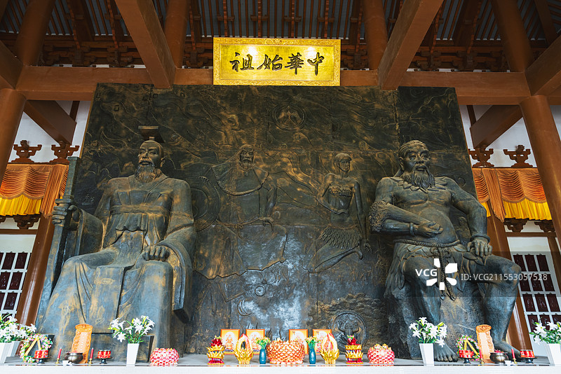 常州中华孝道园始祖堂内中华始祖雕像图片素材