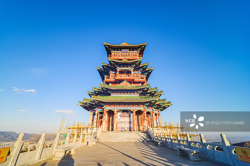 北京西山门头沟定都阁亭台楼阁建筑蓝天图片素材