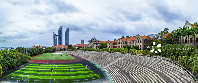 航拍厦门大学上弦场风景图片素材