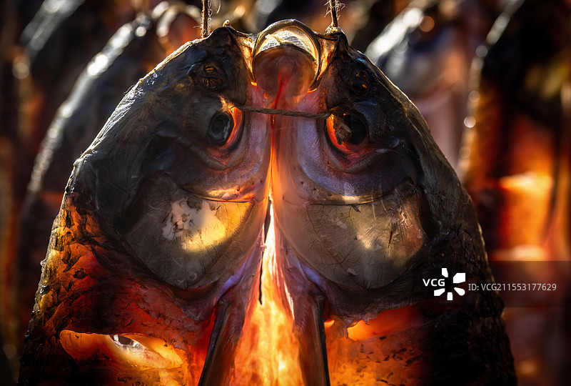 河南省信阳市商城县丰集镇豫佑腊味加工坊晒腊肉图片素材