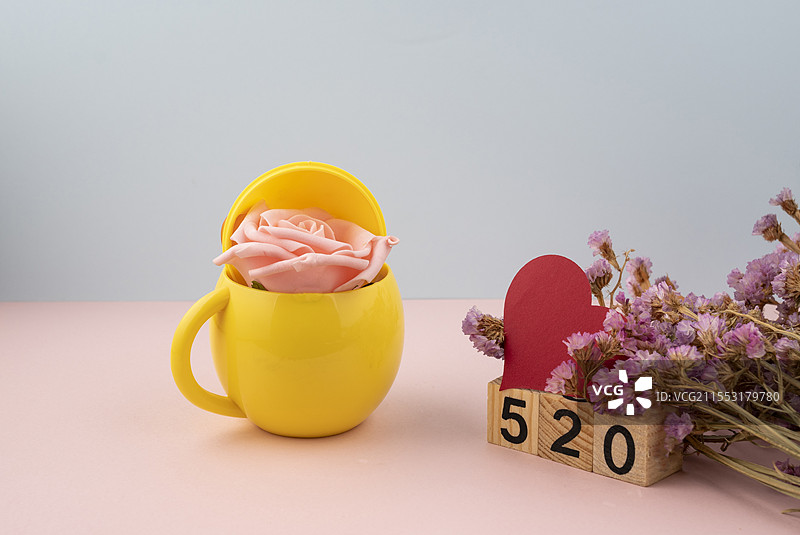 鲜花与礼物529情人节素材图片素材