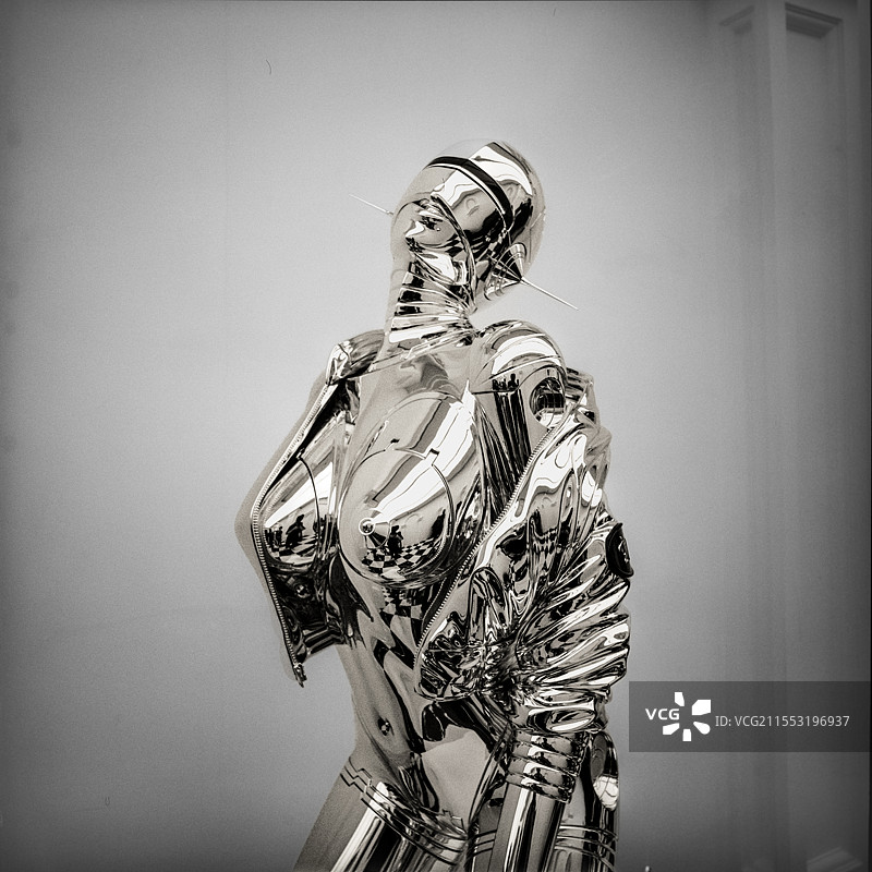 空山基图片素材