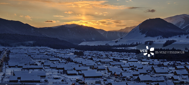 禾木落日图片素材