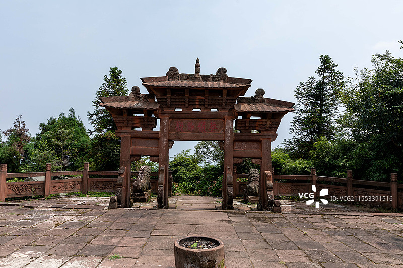 周公山石头建筑寺庙废墟图片素材