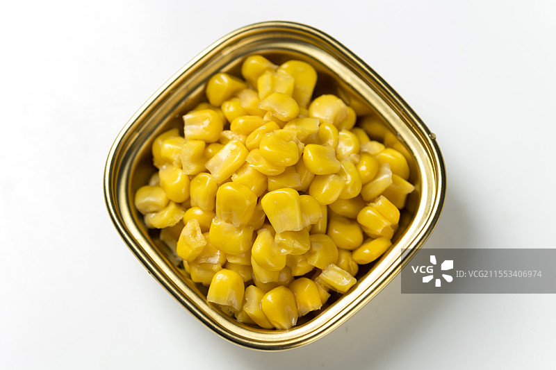 一盘甜玉米粒特写图片素材