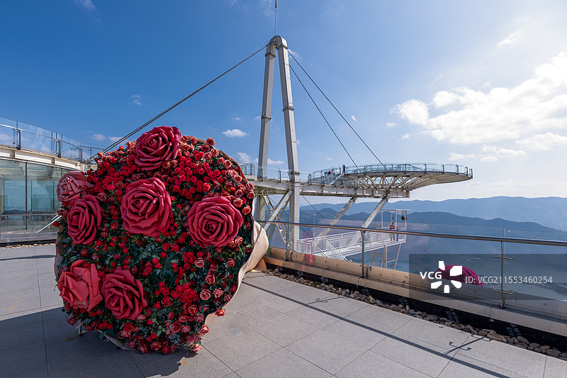 创意前景下的湖北黄石仙岛湖天空之城景观图片素材