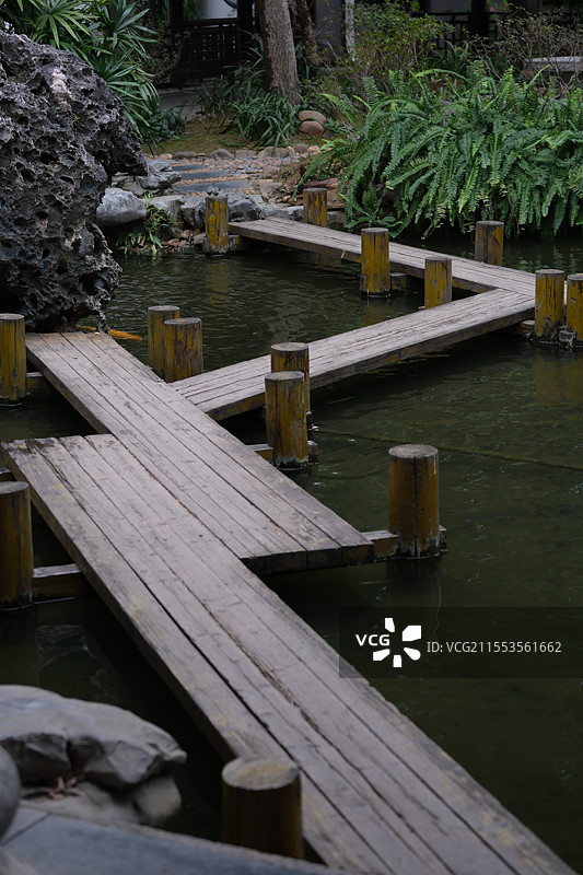 柳州柳侯公园中华园小桥景观图片素材