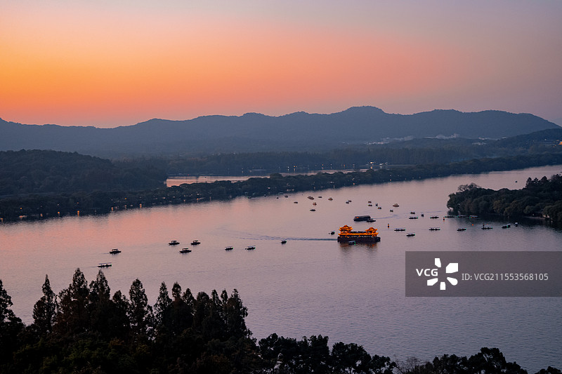 西湖 自然 美景 情侣 宁静 蜜月 唯美  创新图片素材