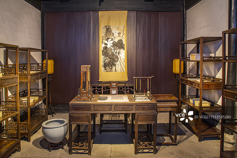 绍兴 古代书房 传统 鲁迅故里 鲁迅祖居 老场景 老家具 鲁迅祖宅 古宅 老宅古屋 老房子 老物件图片素材