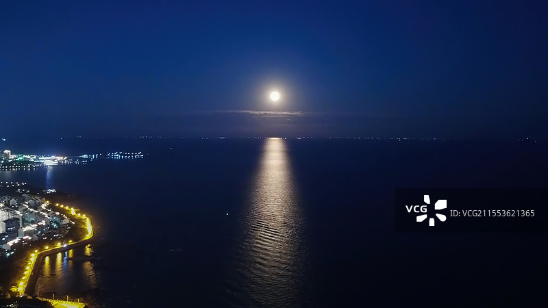 海上生明月图片素材