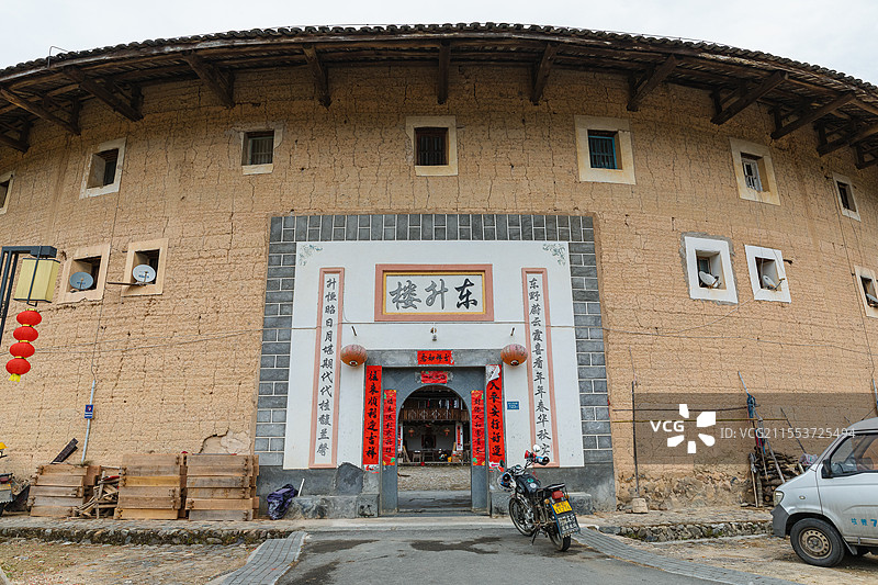 河坑土楼群在福建省漳州市南靖县书洋镇曲江圩，为张姓客家人聚居地。自元朝中期始建，历经700多年建成。图片素材