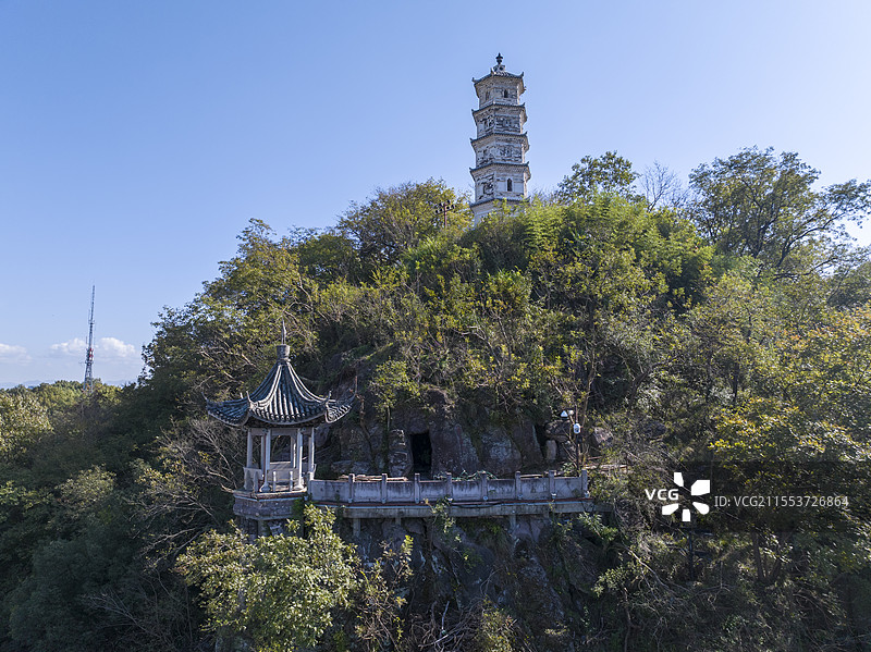 航拍临海巾山公园巾山塔图片素材