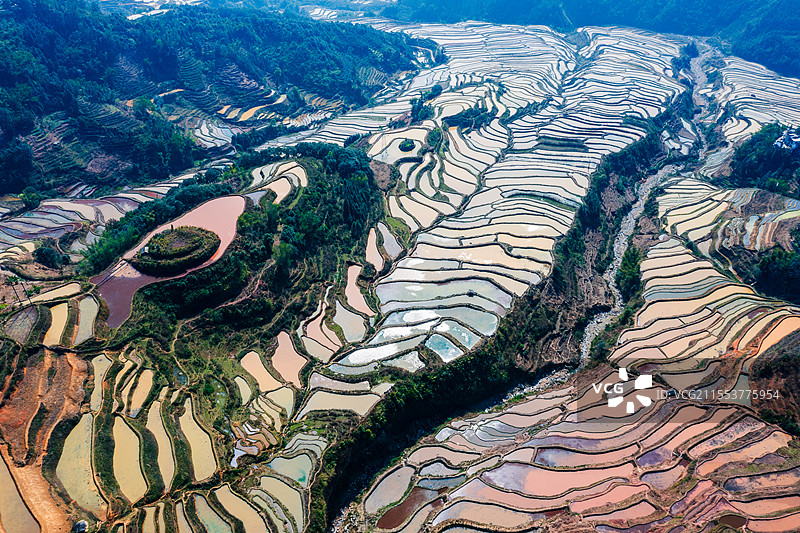 云南省红河州绿春县桐株梯田风光图片素材