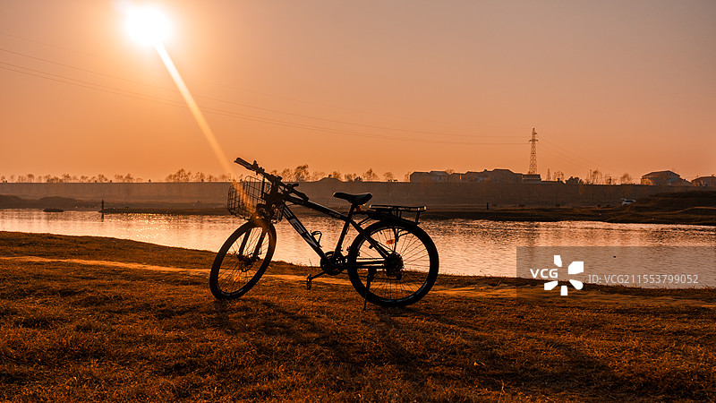 夕阳西下图片素材