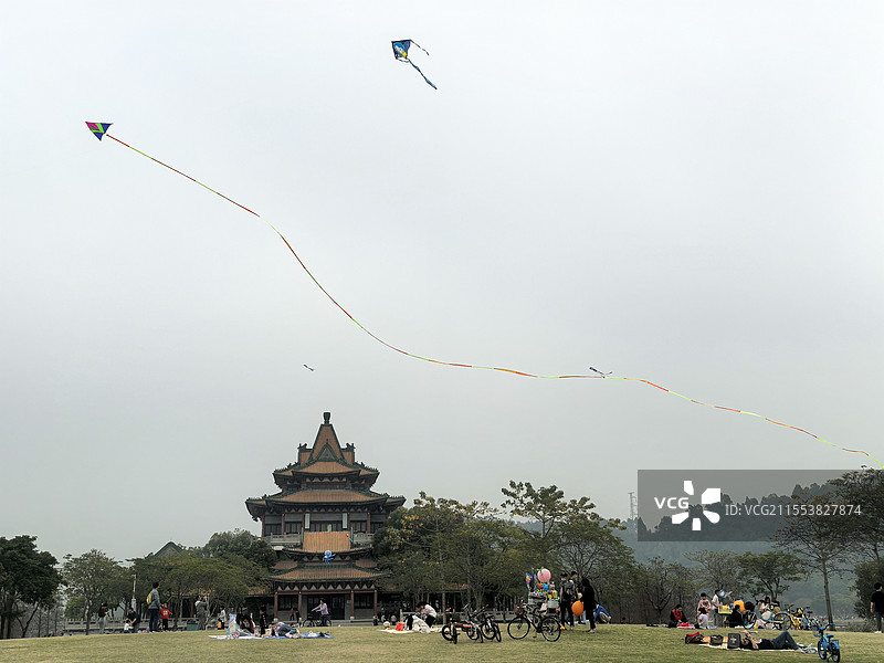 顺峰山公园与风筝图片素材