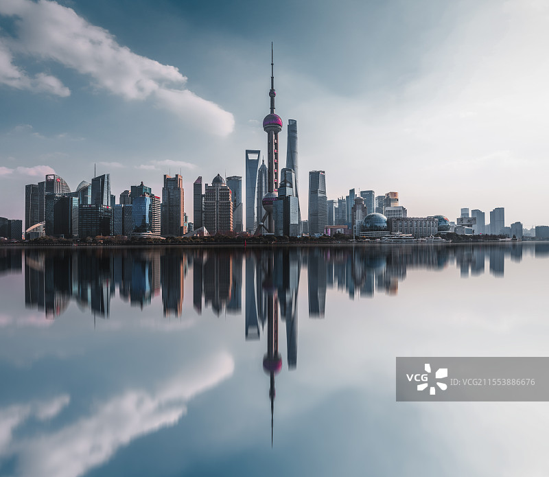 水晶之都：上海的静谧映像图片素材