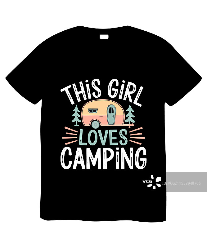 时尚黑色T恤，印有“这个女孩爱C”的字样图片素材