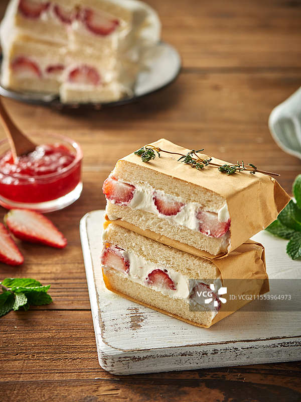 水果奶油三明治图片素材