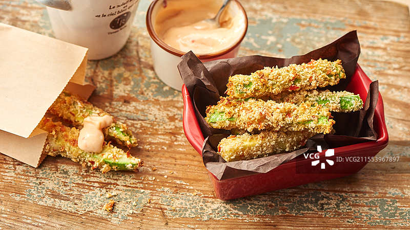 蟹肉碎西葫芦薯条图片素材