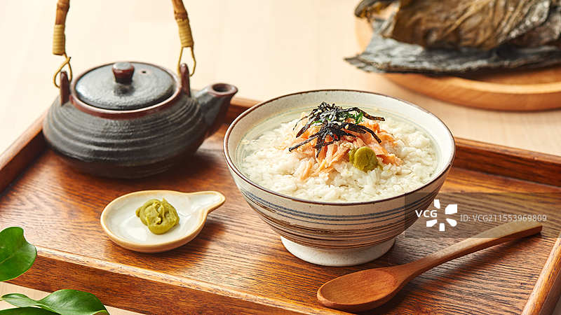 日式三文鱼茶泡饭图片素材