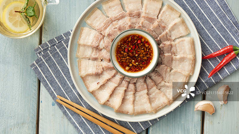 中国传统美食川菜 蒜泥白肉图片素材