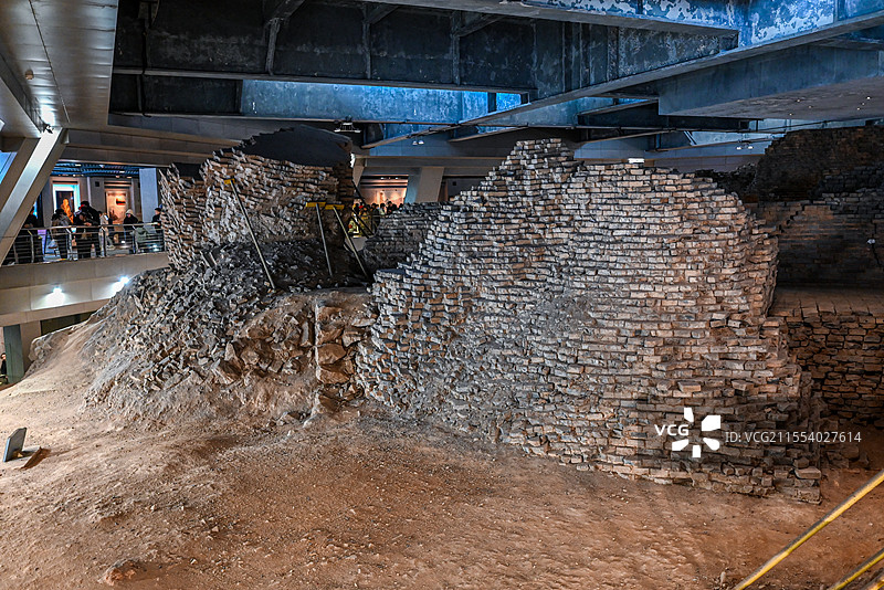 浙江省杭州市西湖风景区雷峰塔遗址景区图片素材