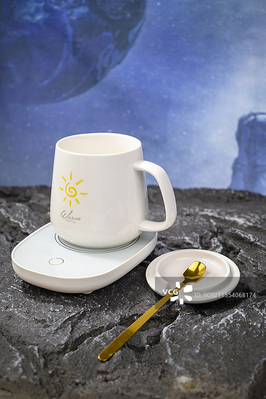 白色马克杯加热器图片素材