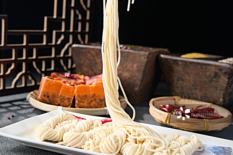 海底捞火锅食材手擀面条图片素材