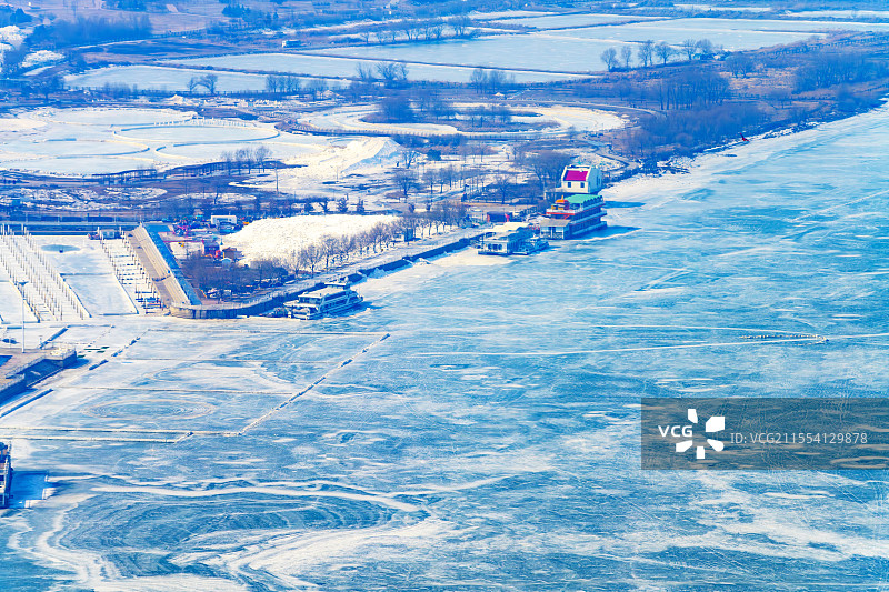 哈尔滨雪人码头图片素材