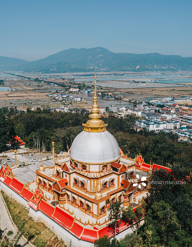 云南西双版纳勐海县曼磊佛塔图片素材