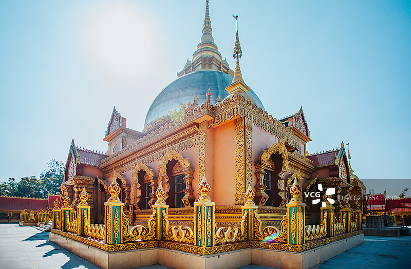 云南西双版纳勐海县曼磊佛塔图片素材