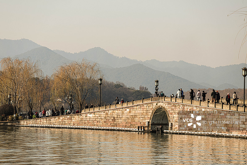 西湖断桥图片素材