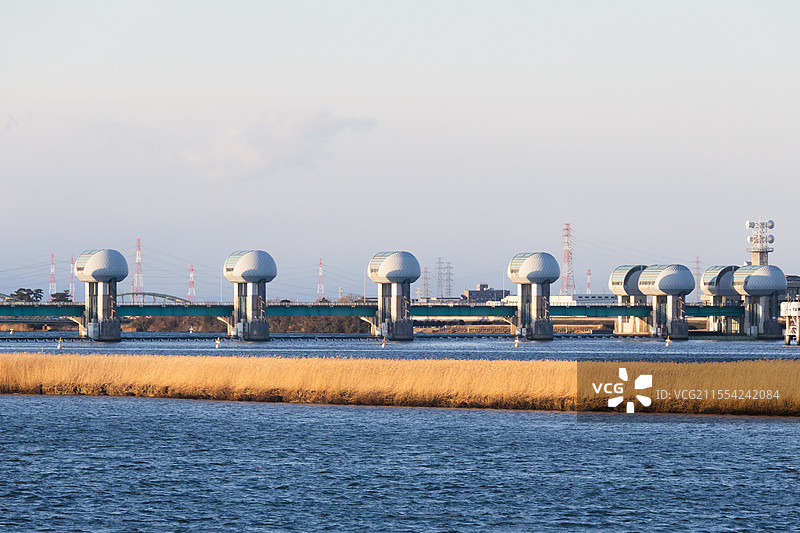 日本三重县桑名长良川河口堰图片素材