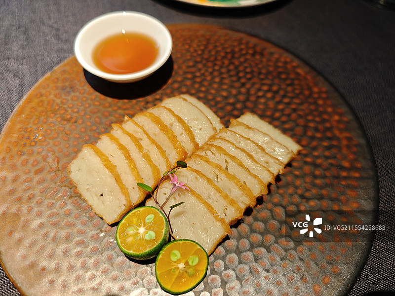 脆皮鱼饼小吃中式美食正餐图片素材