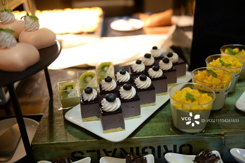 江苏淮安：五星酒店自助餐厅里的美食图片素材