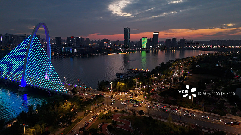 西安浐灞 后海 晚霞 航拍图片素材