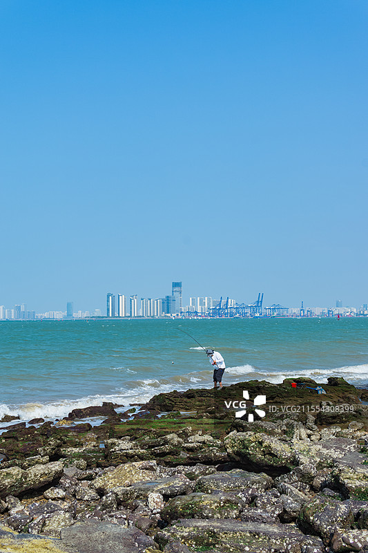 海口假日海滩及钟楼图片素材