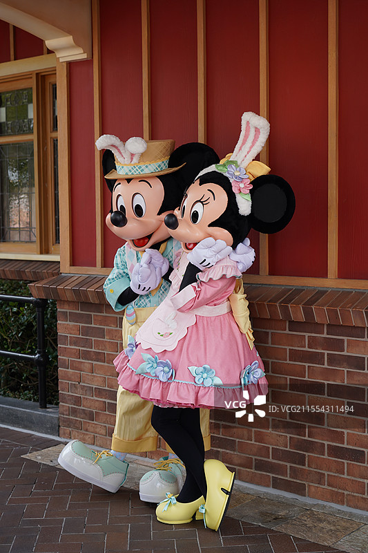 上海迪士尼春日彩色庆典图片素材