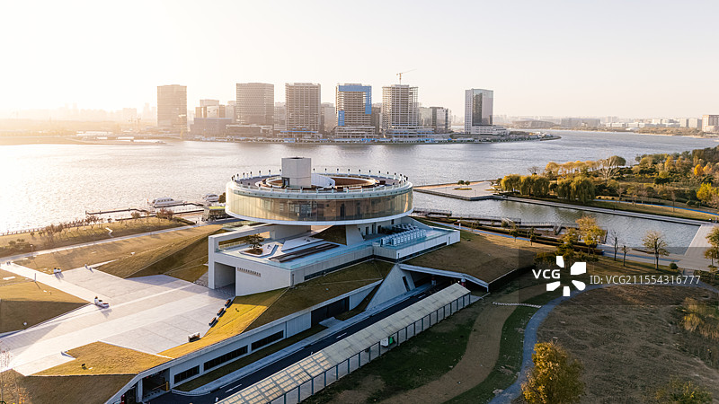 河南省郑州市北龙湖公园图片素材