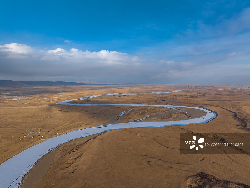 青海玛曲黄河第一湾冬季航拍图片素材