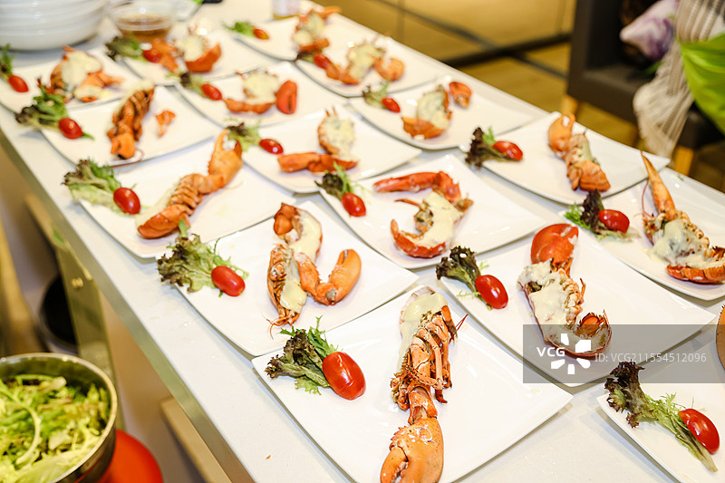 芝士焗波士顿龙虾图片素材