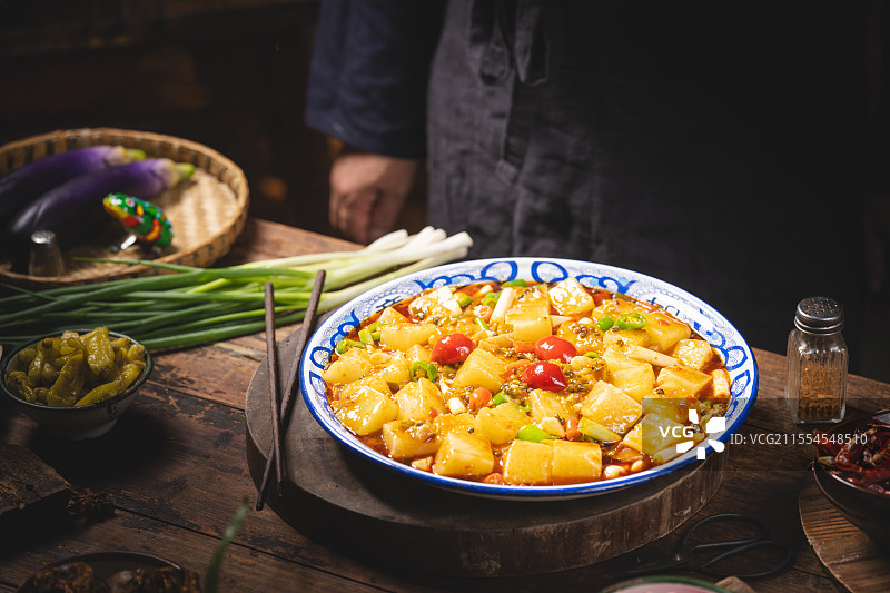 中式传统风格复古炒凉粉图片素材