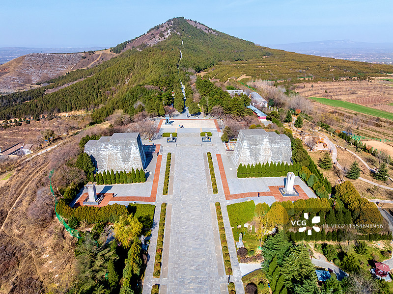 中国陕西咸阳乾县乾陵景区航拍风光图片素材