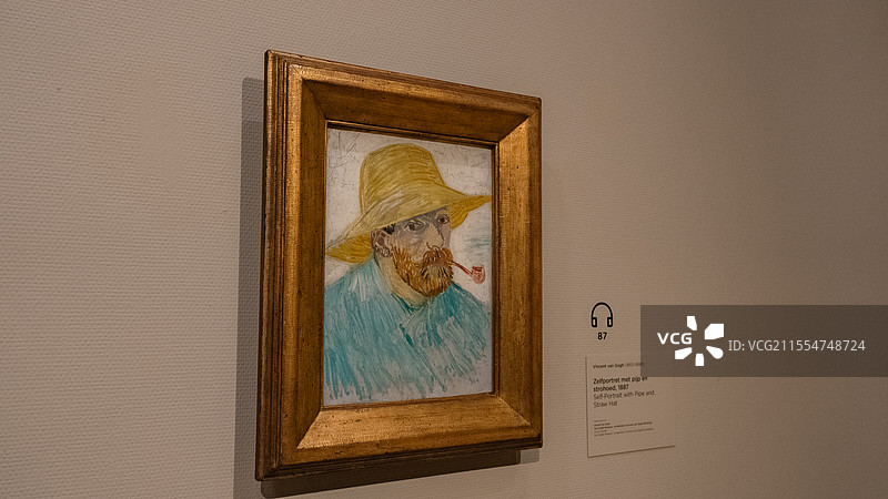 欧洲荷兰阿姆斯特丹梵高博物馆里梵高代表作品油画图片素材